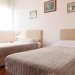 Kate\'S Apartment